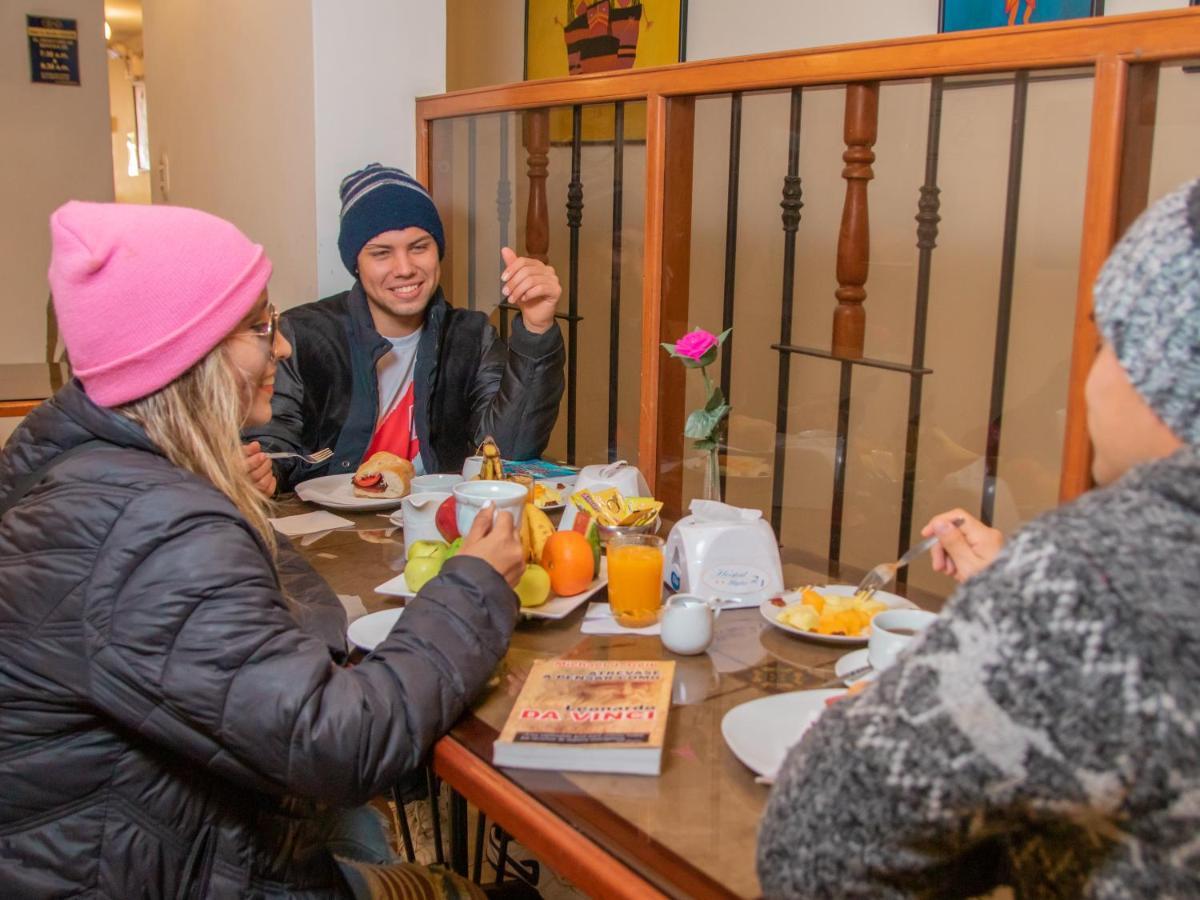 טאקנה Hostal Siglo 21 מראה חיצוני תמונה