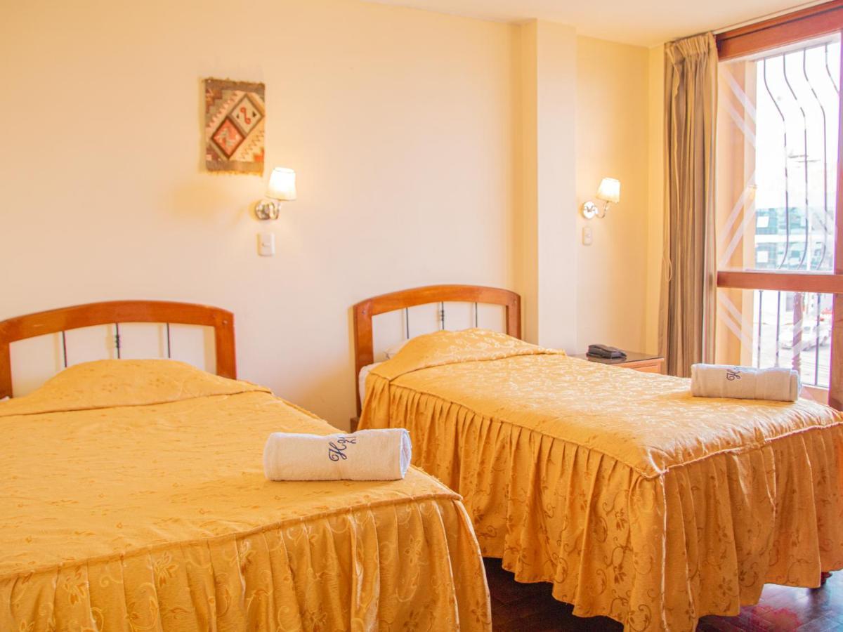 טאקנה Hostal Siglo 21 מראה חיצוני תמונה