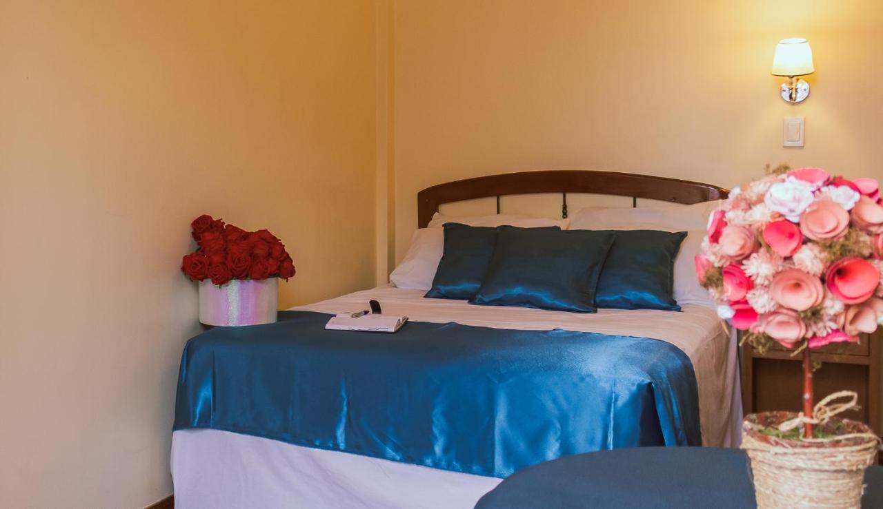 טאקנה Hostal Siglo 21 מראה חיצוני תמונה
