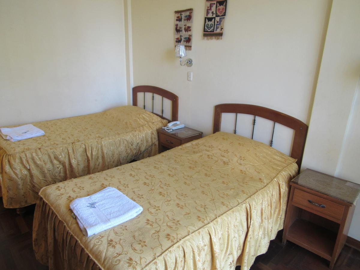 טאקנה Hostal Siglo 21 מראה חיצוני תמונה