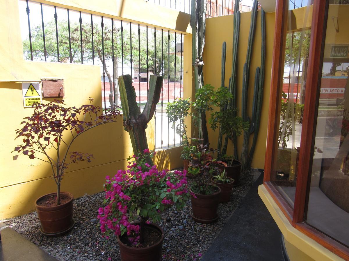 טאקנה Hostal Siglo 21 מראה חיצוני תמונה