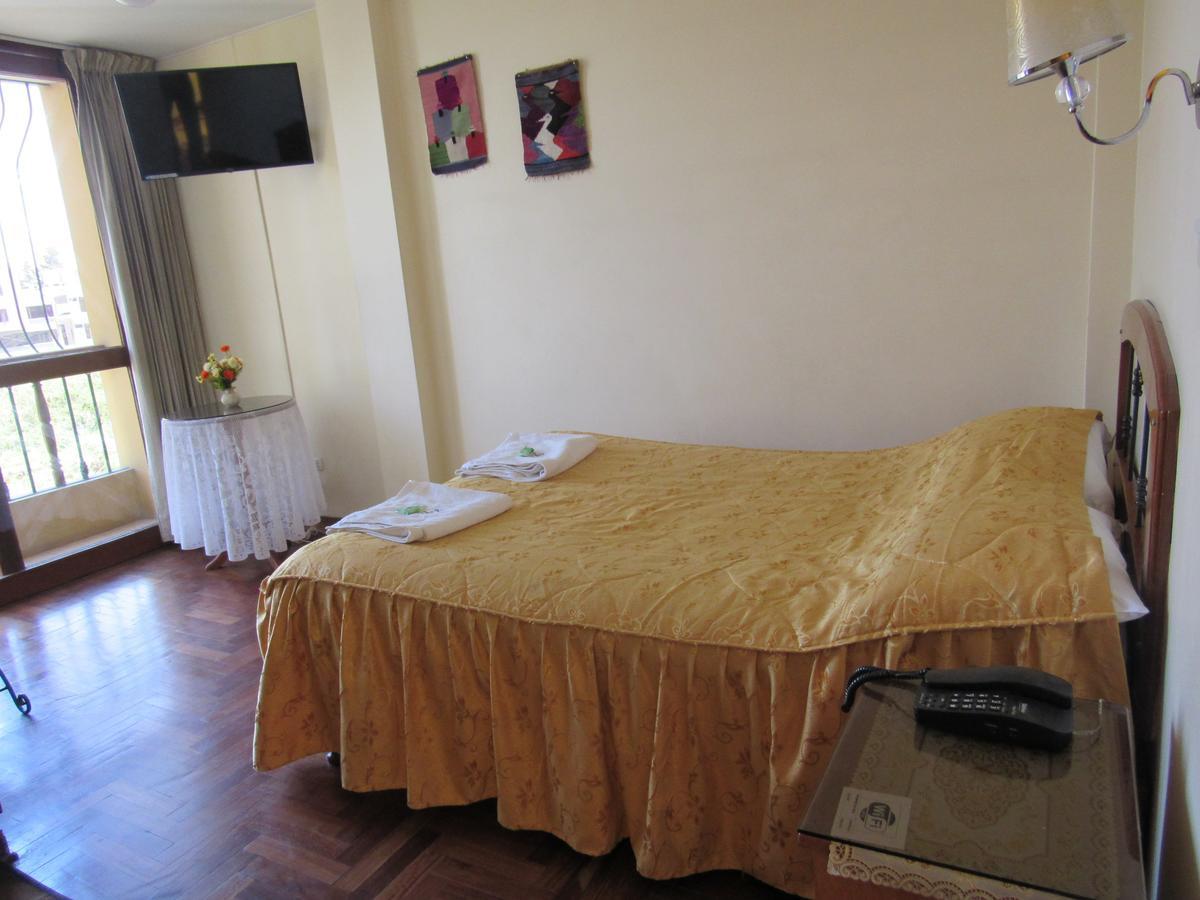 טאקנה Hostal Siglo 21 מראה חיצוני תמונה
