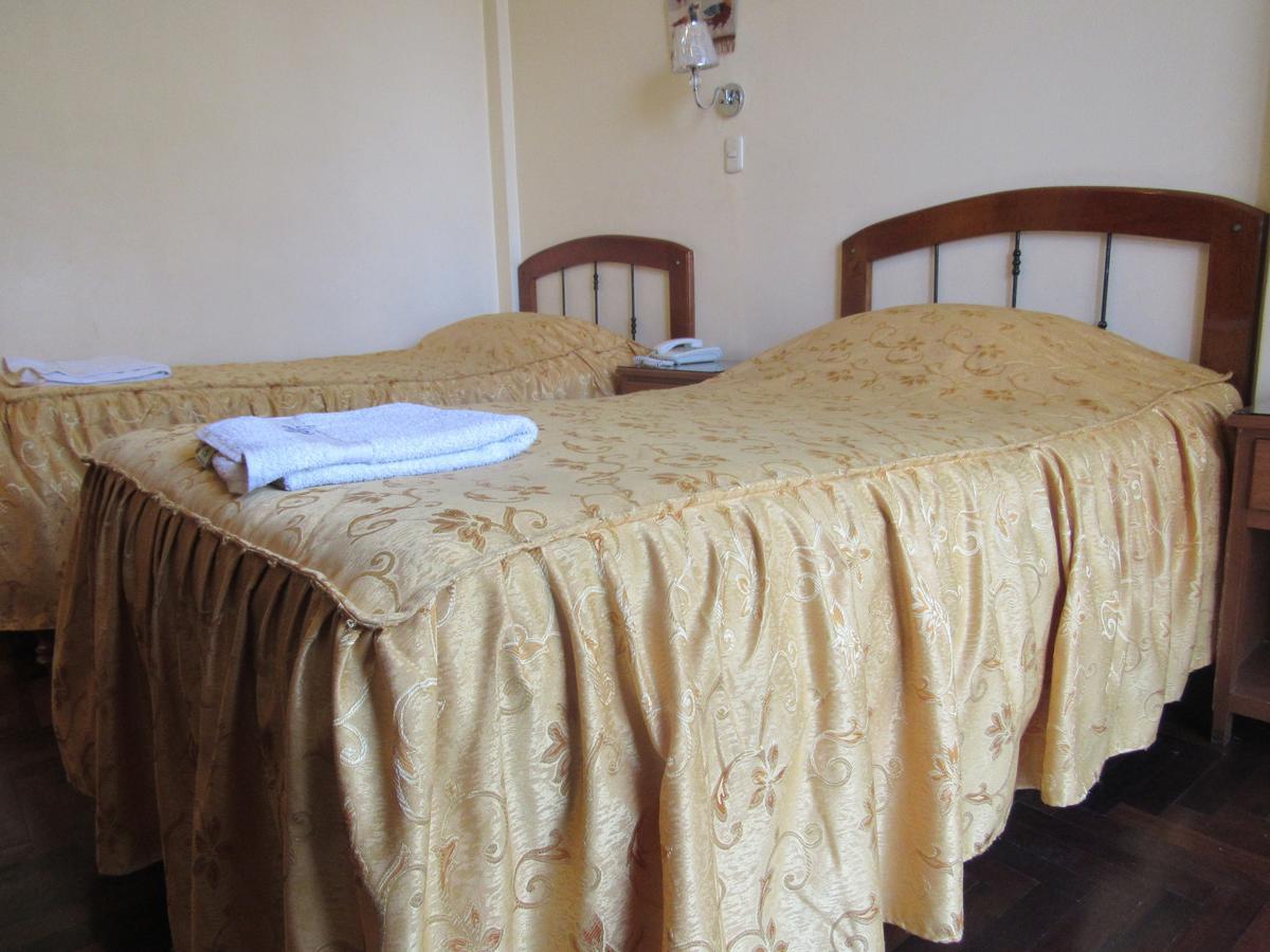 טאקנה Hostal Siglo 21 מראה חיצוני תמונה