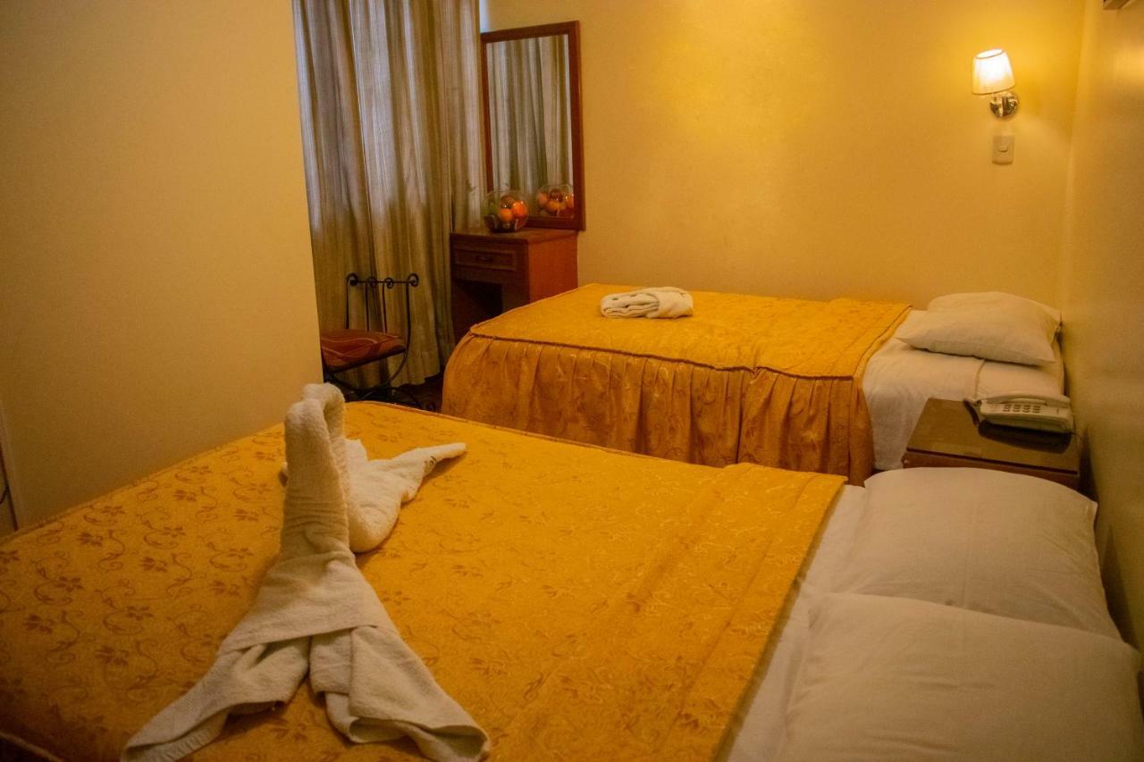 טאקנה Hostal Siglo 21 מראה חיצוני תמונה